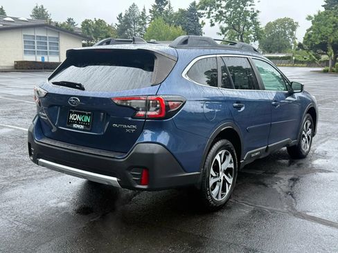 Used 2022 Subaru Outback Limited XT AWD/4WD image 6