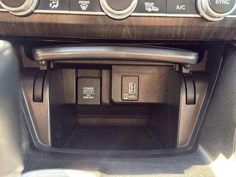 Certified 2019 Honda Accord EX-L image 43