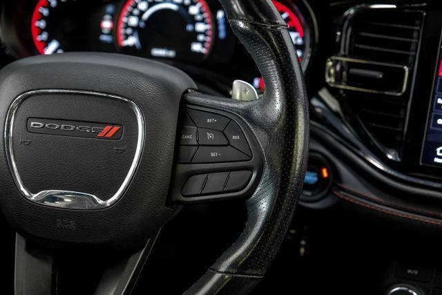 Used 2022 Dodge Durango R/T w/ Blacktop Package AWD/4WD image 26