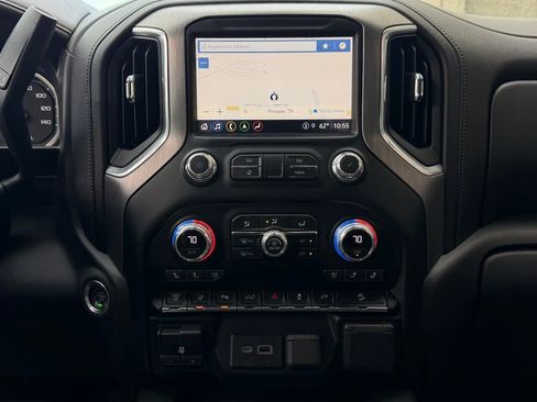 Used 2021 GMC Sierra 2500 Denali w/ Denali Ultimate Package image 14