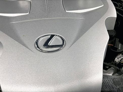 Used 2023 Lexus GX 460 Premium w/ Accessory Package AWD/4WD image 31