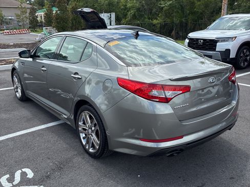 Used 2013 Kia Optima SX w/ Limited Pkg FWD image 9