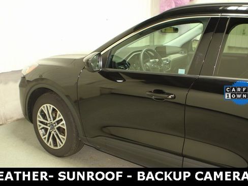 Used 2022 Ford Escape SEL image 27