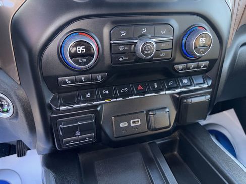 Used 2022 Chevrolet Silverado 2500 High Country image 26