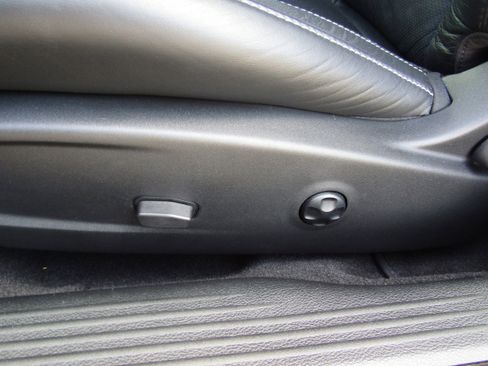 Used 2022 Dodge Challenger SRT Hellcat w/ Plus Package image 21