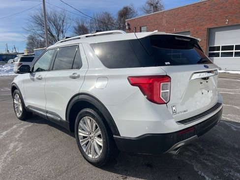 Used 2020 Ford Explorer Limited image 3