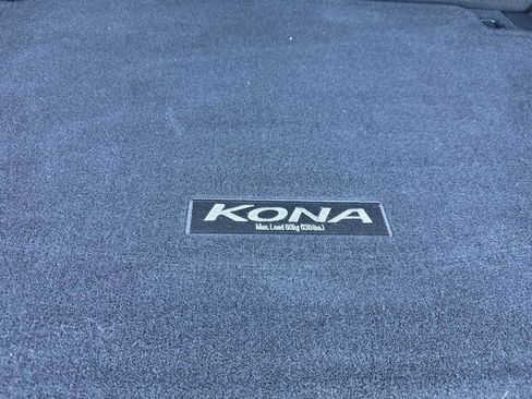 Used 2022 Hyundai Kona Limited AWD/4WD image 42