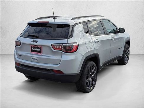 New 2026 Jeep Compass Latitude image 5