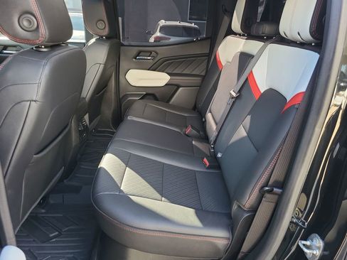 Certified 2023 GMC Canyon AT4X image 25