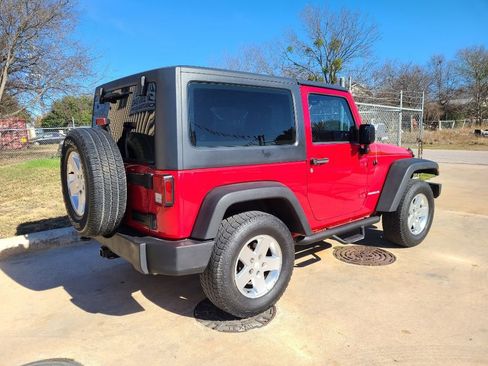 Used 2011 Jeep Wrangler Sport image 3