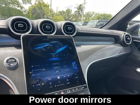 Used 2025 Mercedes-Benz GLC 43 AMG 4MATIC image 13