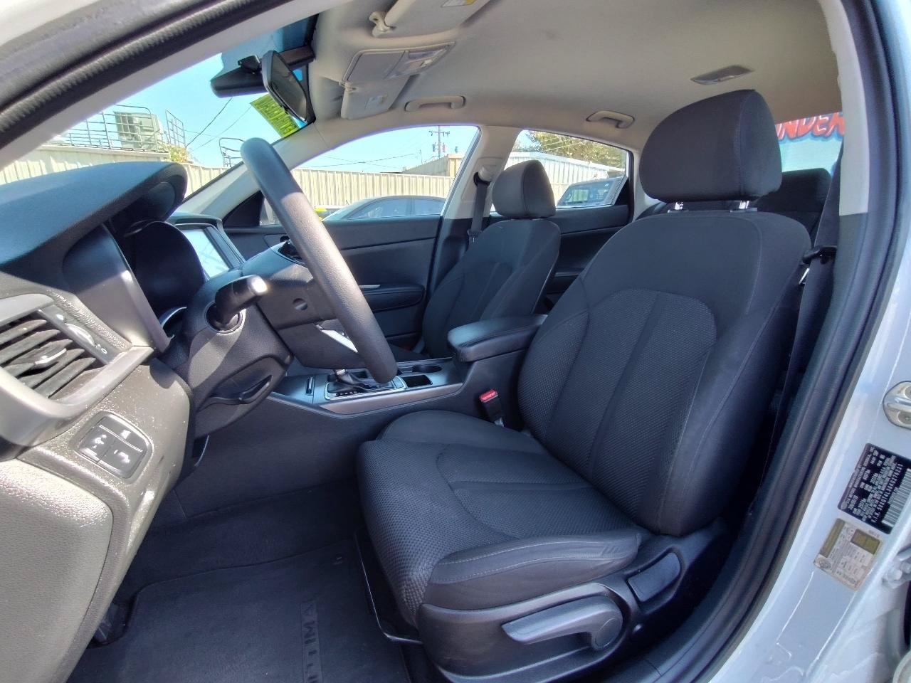 Used 2019 Kia Optima LX FWD image 15