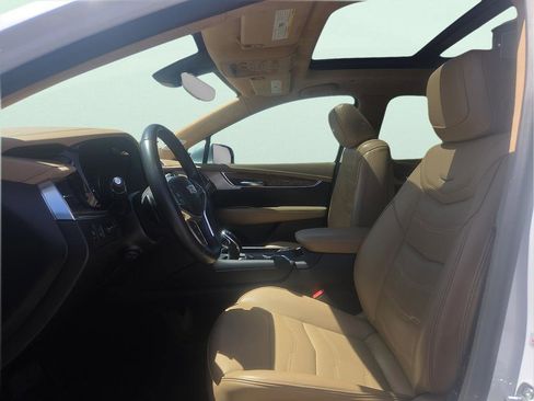 Used 2023 Cadillac XT5 Premium Luxury w/ Platinum Package FWD image 16