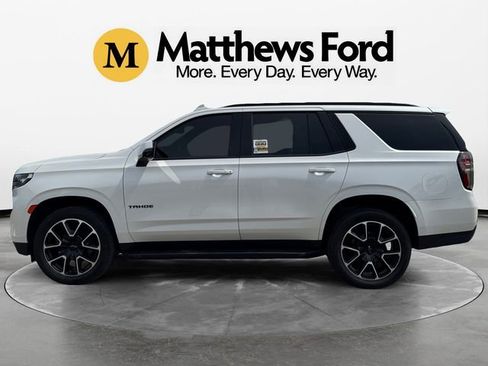 Used 2022 Chevrolet Tahoe RST w/ Luxury Package AWD/4WD image 2