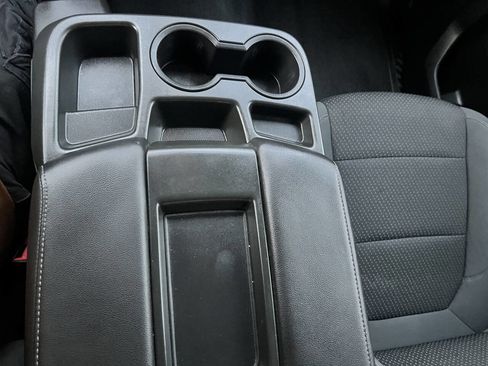 Used 2020 Chevrolet Silverado 2500 Custom w/ Custom Value Package image 29