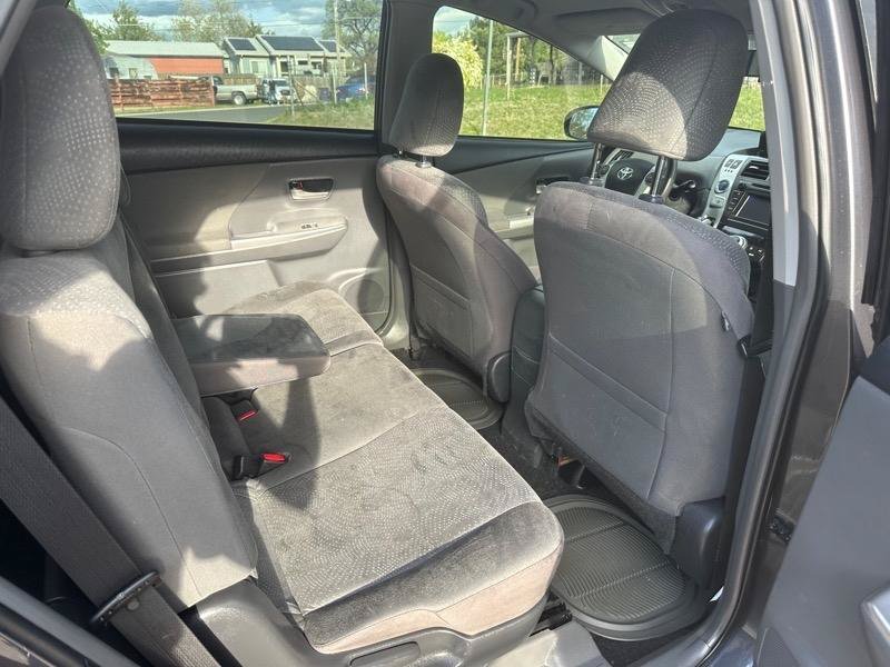 Used 2014 Toyota Prius V Two FWD image 13