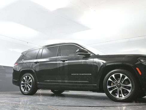 Used 2021 Jeep Grand Cherokee L Overland w/ Advanced Protech Group III AWD/4WD image 26