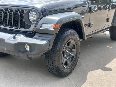 Used 2024 Jeep Wrangler Sport image 9