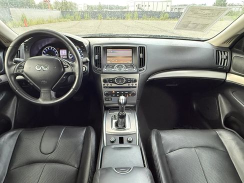 Used 2012 INFINITI G37 x Sedan w/ Premium Pkg AWD/4WD image 3