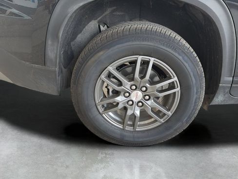 Used 2025 GMC Acadia Elevation AWD/4WD image 43