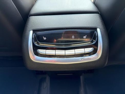 Certified 2025 Cadillac XT6 Premium Luxury w/ Platinum Package AWD/4WD image 20