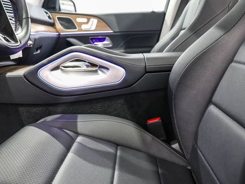 Certified 2026 Mercedes-Benz GLE 450 4MATIC image 18