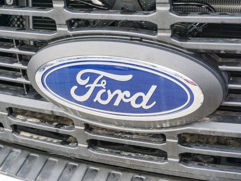 New 2024 Ford F250 XL w/ XL Chrome Package image 4