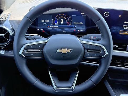 New 2026 Chevrolet Equinox LT w/ Safety and Technology Package image 11