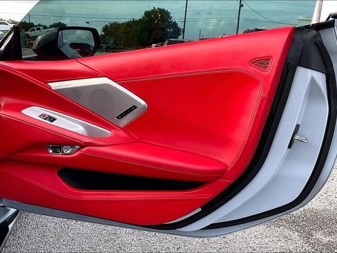 Used 2023 Chevrolet Corvette Stingray Premium Cpe w/ Z51 Performance Package RWD image 25