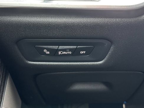 Used 2025 BMW X5 sDrive40i w/ M Sport Package RWD image 18