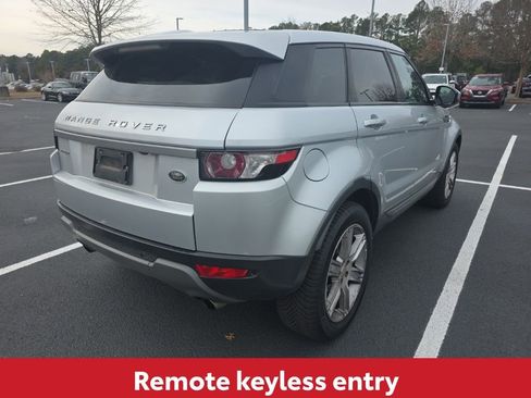 Used 2015 Land Rover Range Rover Evoque Pure Plus image 10