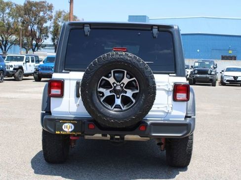 Used 2018 Jeep Wrangler Unlimited Rubicon AWD/4WD image 4