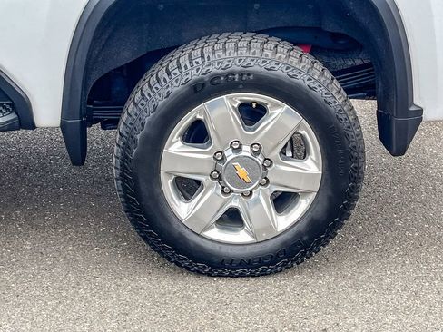 Used 2023 Chevrolet Silverado 2500 LTZ w/ LTZ Plus Package image 19