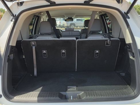 Used 2025 Honda Pilot EX-L image 27
