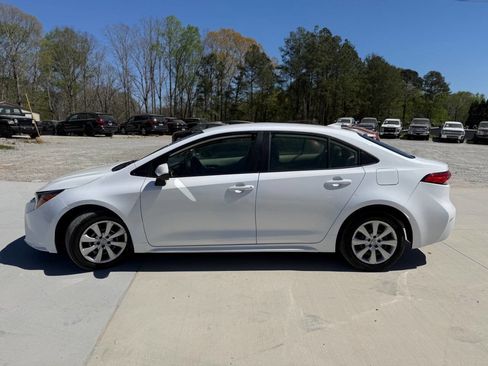 Used 2021 Toyota Corolla LE w/ Carpet Mat Package (TMS) FWD image 7