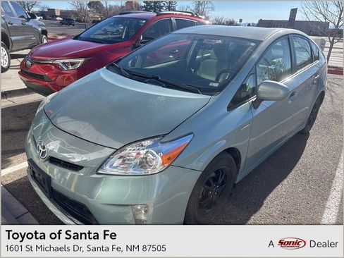 Used 2013 Toyota Prius Three image 1