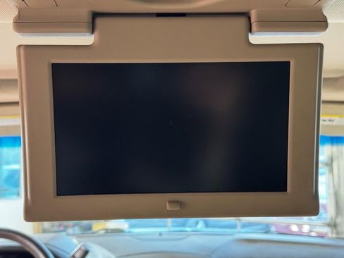 Used 2019 GMC Yukon Denali w/ Denali Ultimate Package image 17