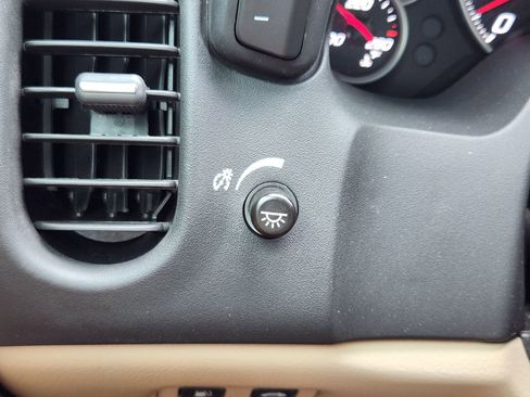 Used 2011 Chevrolet Corvette Grand Sport w/ Preferred Equipment Group image 28