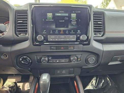 Used 2024 Nissan Frontier PRO-4X w/ Off-Road Protection Package image 33