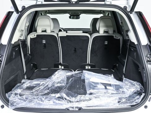 New 2026 Volvo XC90 T8 Ultra w/ Protection Package Premier AWD/4WD image 31