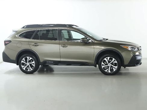 Used 2022 Subaru Outback Limited w/ Popular Package #2 AWD/4WD image 11