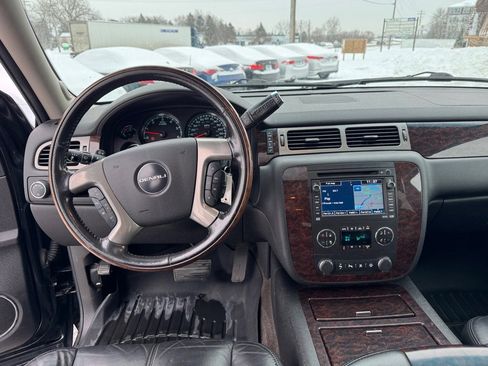 Used 2008 GMC Yukon XL Denali image 36