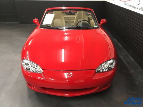 Used 2002 MAZDA MX-5 Miata LS image 4