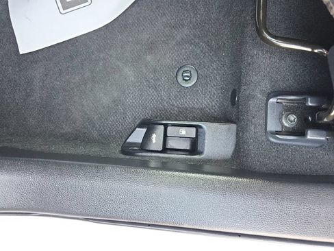 Used 2026 Toyota Corolla LE FWD image 25