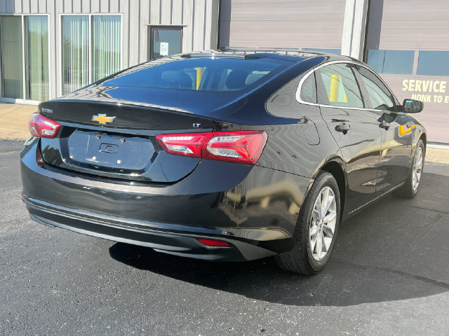 Used 2021 Chevrolet Malibu LT FWD image 8