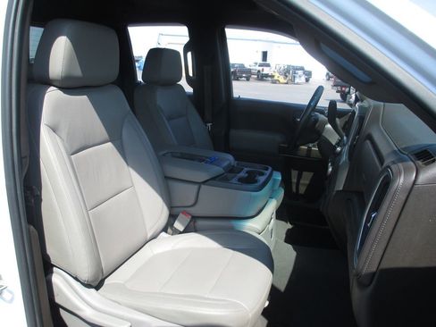 Used 2019 Chevrolet Silverado 1500 LT w/ All-Star Edition image 22