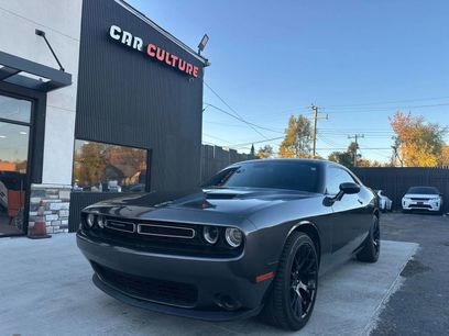 Used 2019 Dodge Challenger SXT