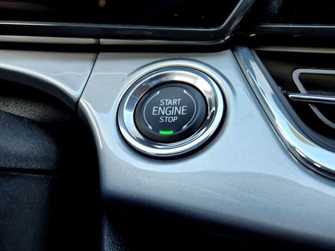 Used 2024 Chevrolet Trax LT image 19