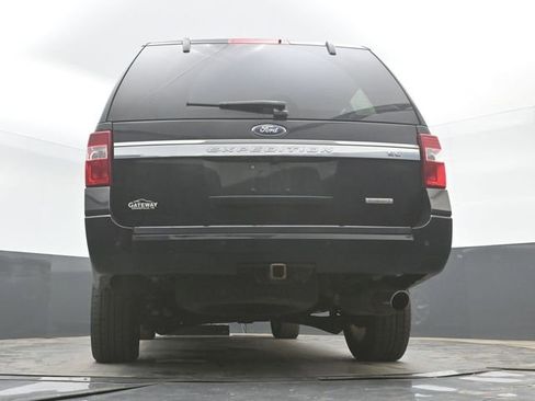 Used 2017 Ford Expedition EL Limited w/ Equipment Group 301A AWD/4WD image 32