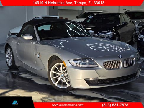 Used 2008 BMW Z4 3.0i RWD image 3